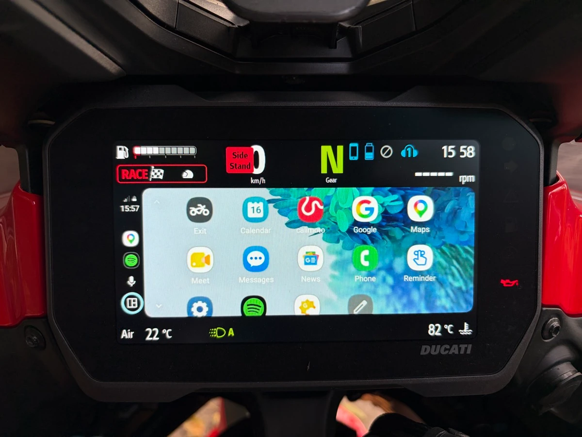 Lanceur d’applications Android Auto sur la Multistrada